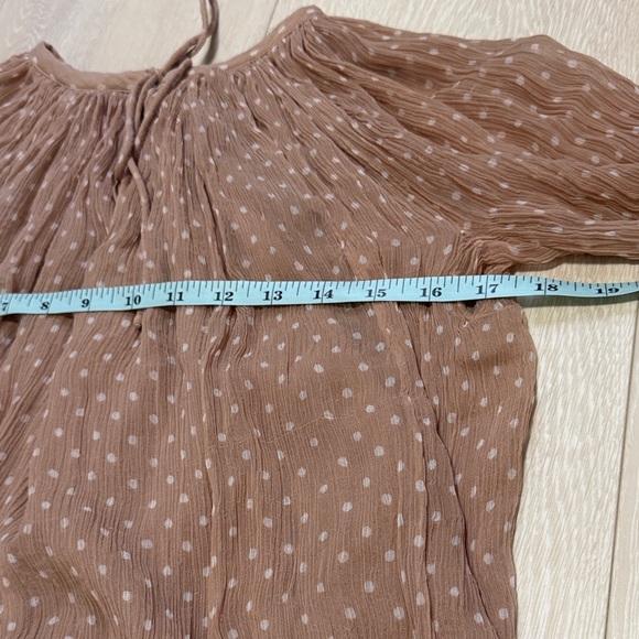 Frame Denim Blush Tan Polka Dot Peasant Long Sleeve Blouse - Picture 5 of 9